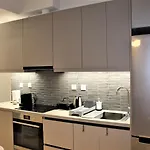 Apartament Khibra 2 *